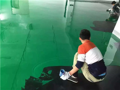 枫木镇下面给你一份环氧地坪漆施工的完整流程